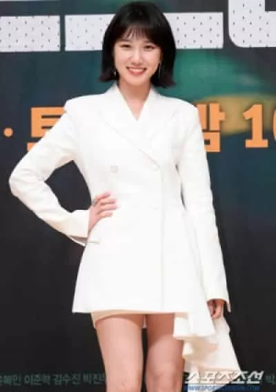 Nữ Luật Sư Kỳ Lạ, Woo Young Woo